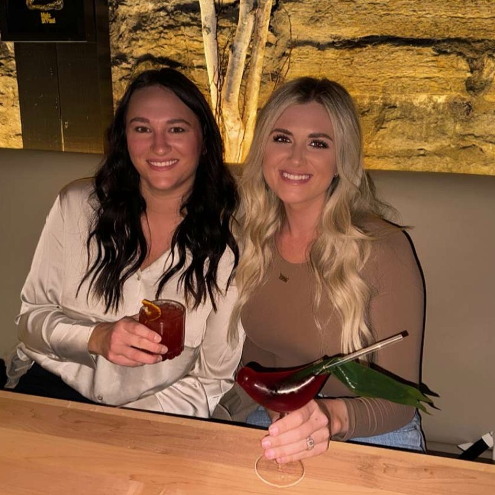 Meet your Posher, Courtney